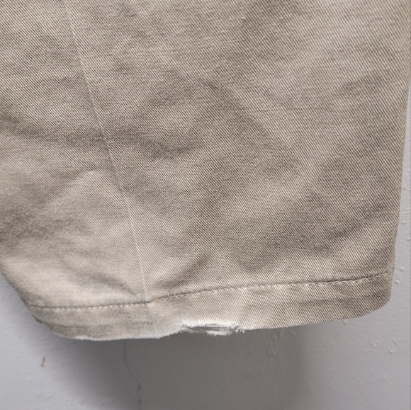 2 pairs mens Dockers khaki pants slim fit and individual classic fit 34 x 34 - Picture 5 of 15